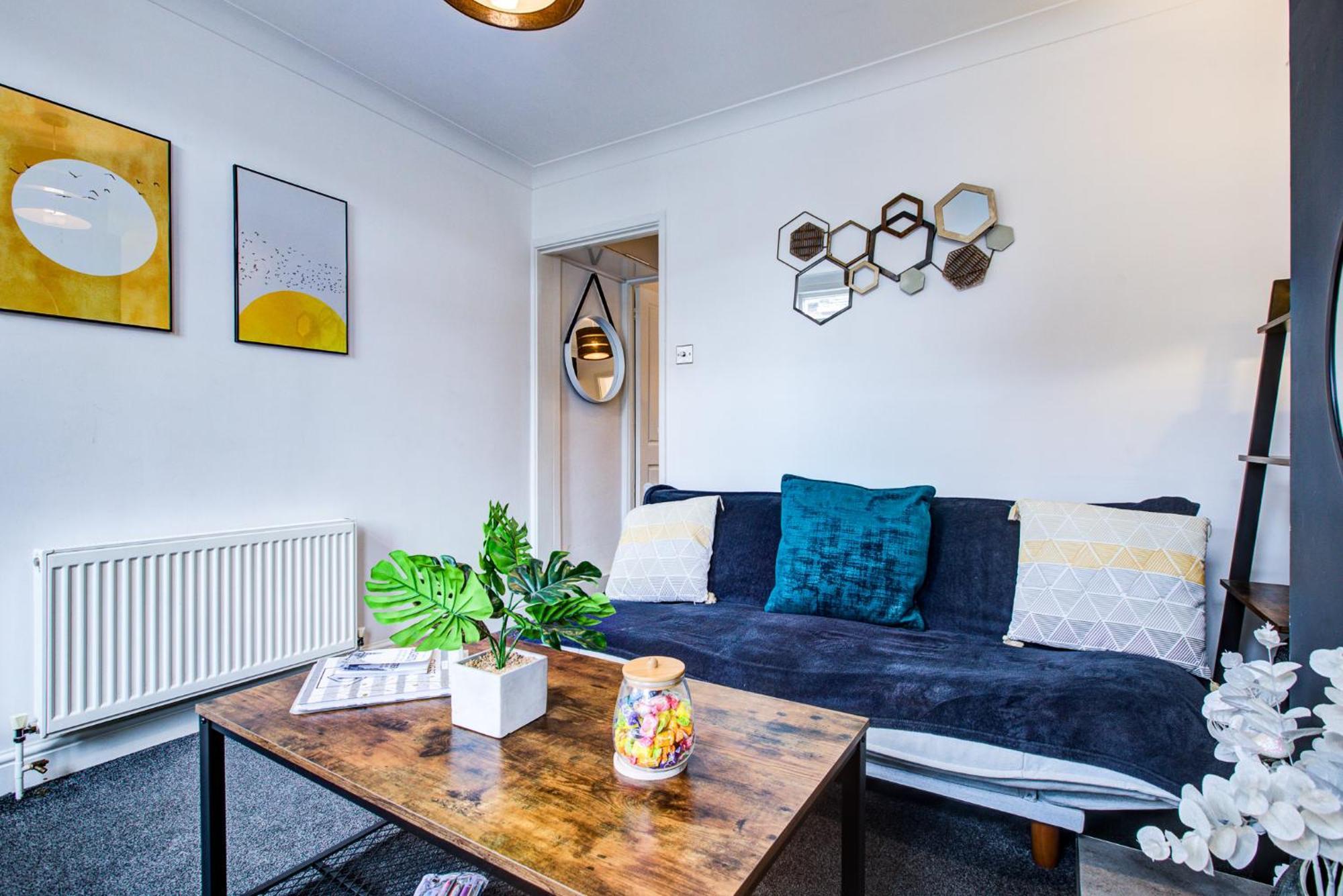 'Number 11' Central Colchester - Super Convenient 2 X Double Bed 1 X Single Bed Cottage Plus Office & Garden, 8 Min Walk Nth Station & Town Ctr, 2 Min Walk Local Shops & Restaurants エクステリア 写真