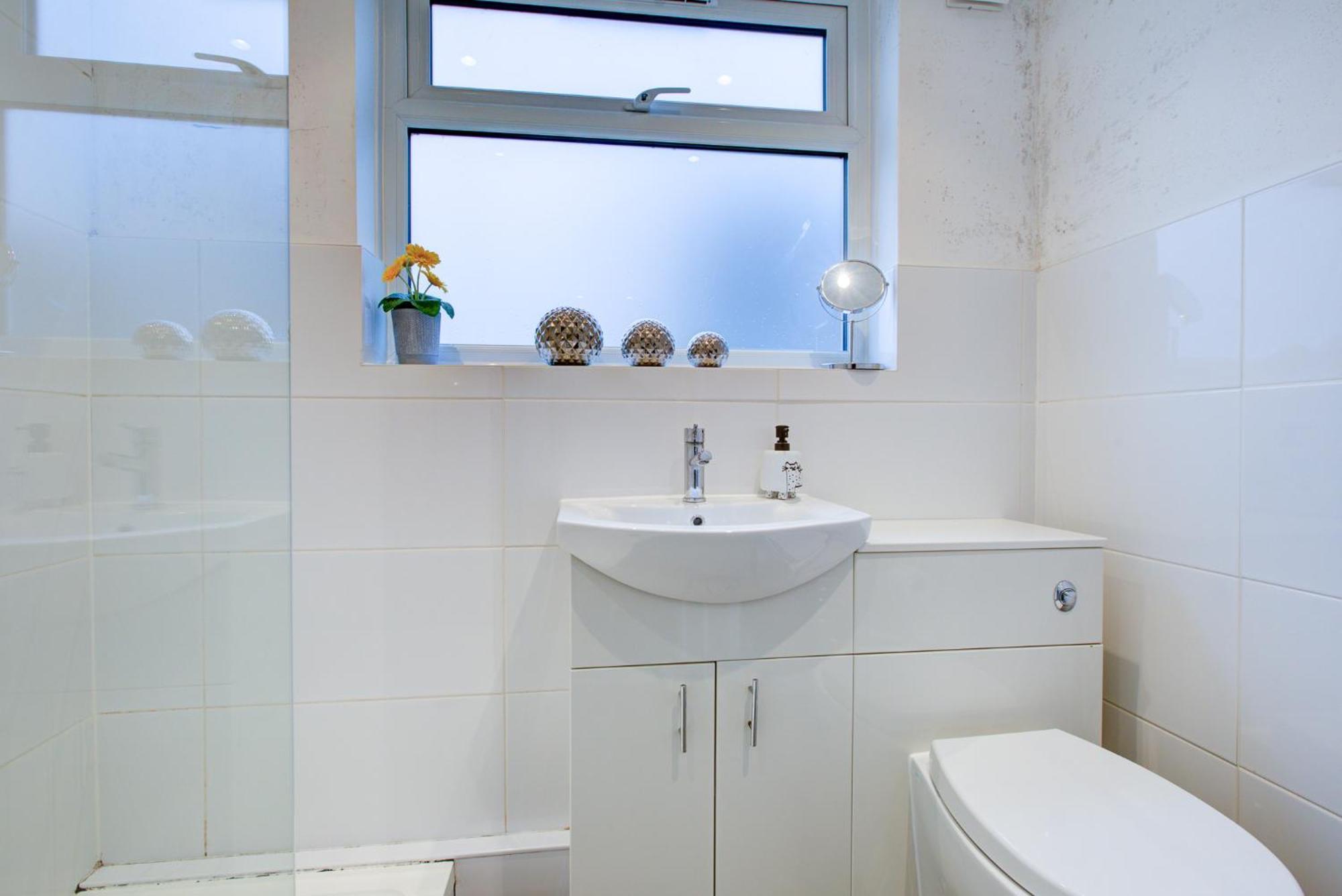 'Number 11' Central Colchester - Super Convenient 2 X Double Bed 1 X Single Bed Cottage Plus Office & Garden, 8 Min Walk Nth Station & Town Ctr, 2 Min Walk Local Shops & Restaurants エクステリア 写真
